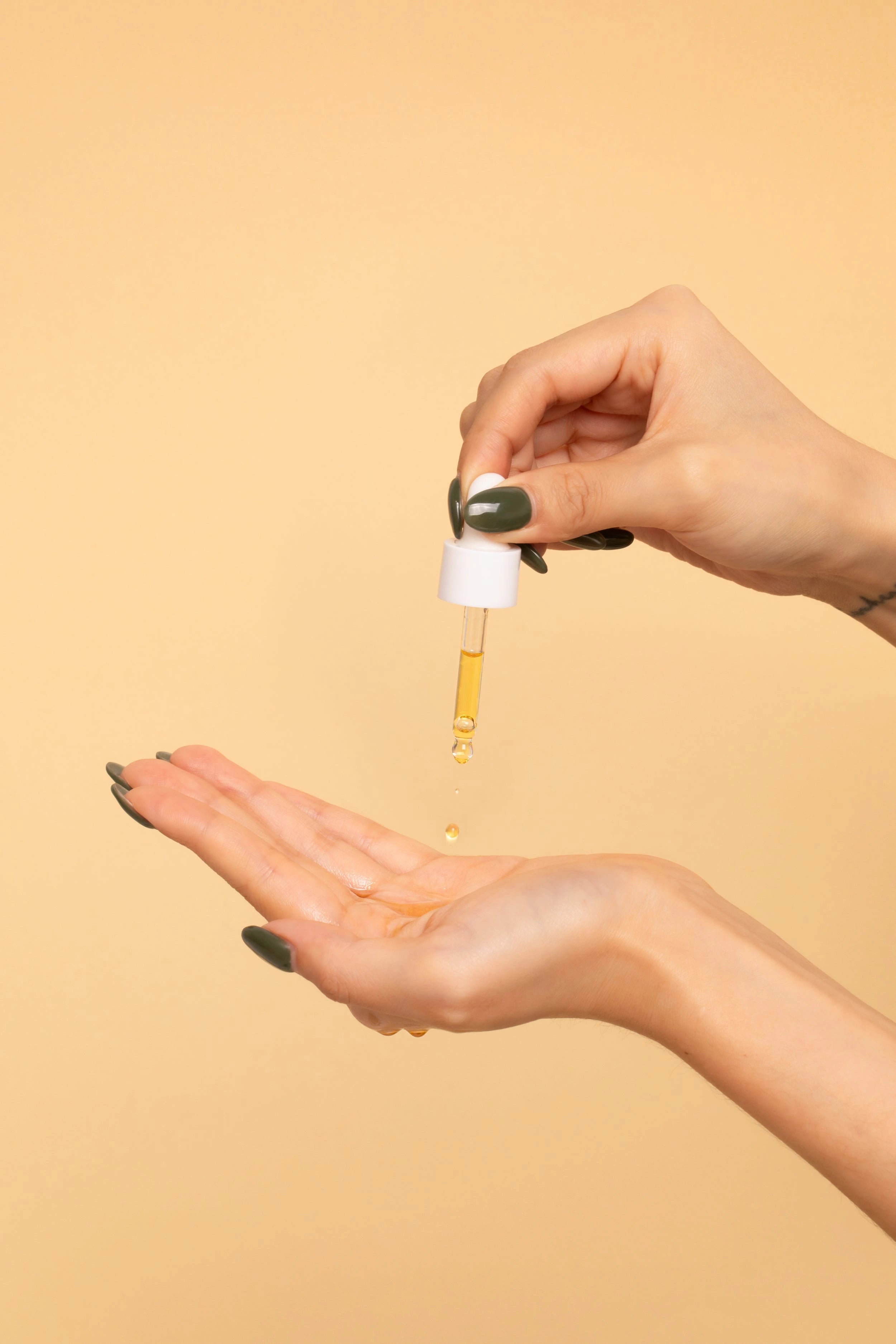 FAU Shiny Pumpkin Oil Serum