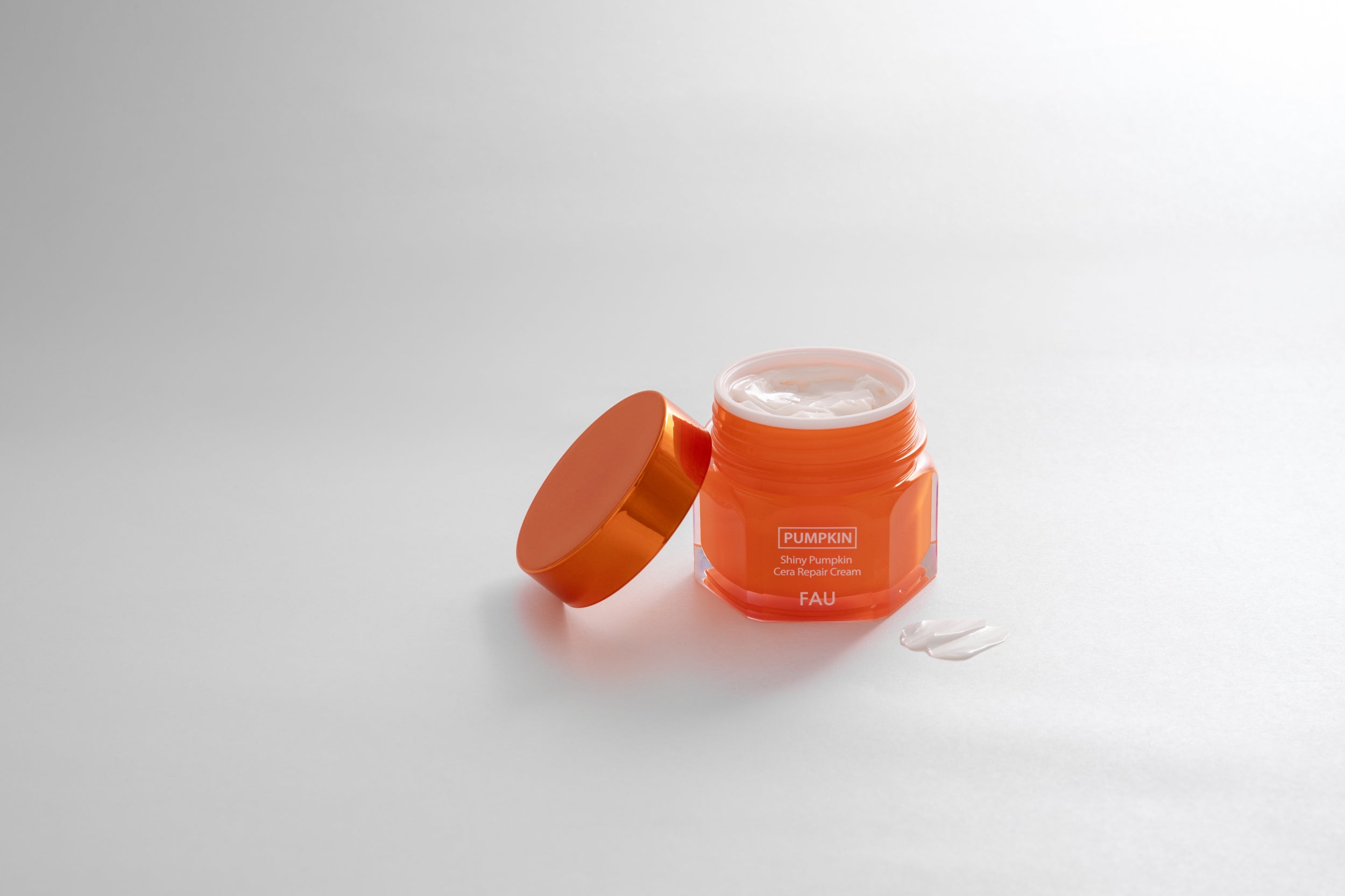 FAU Shiny Pumpkin Cream Repair Cream