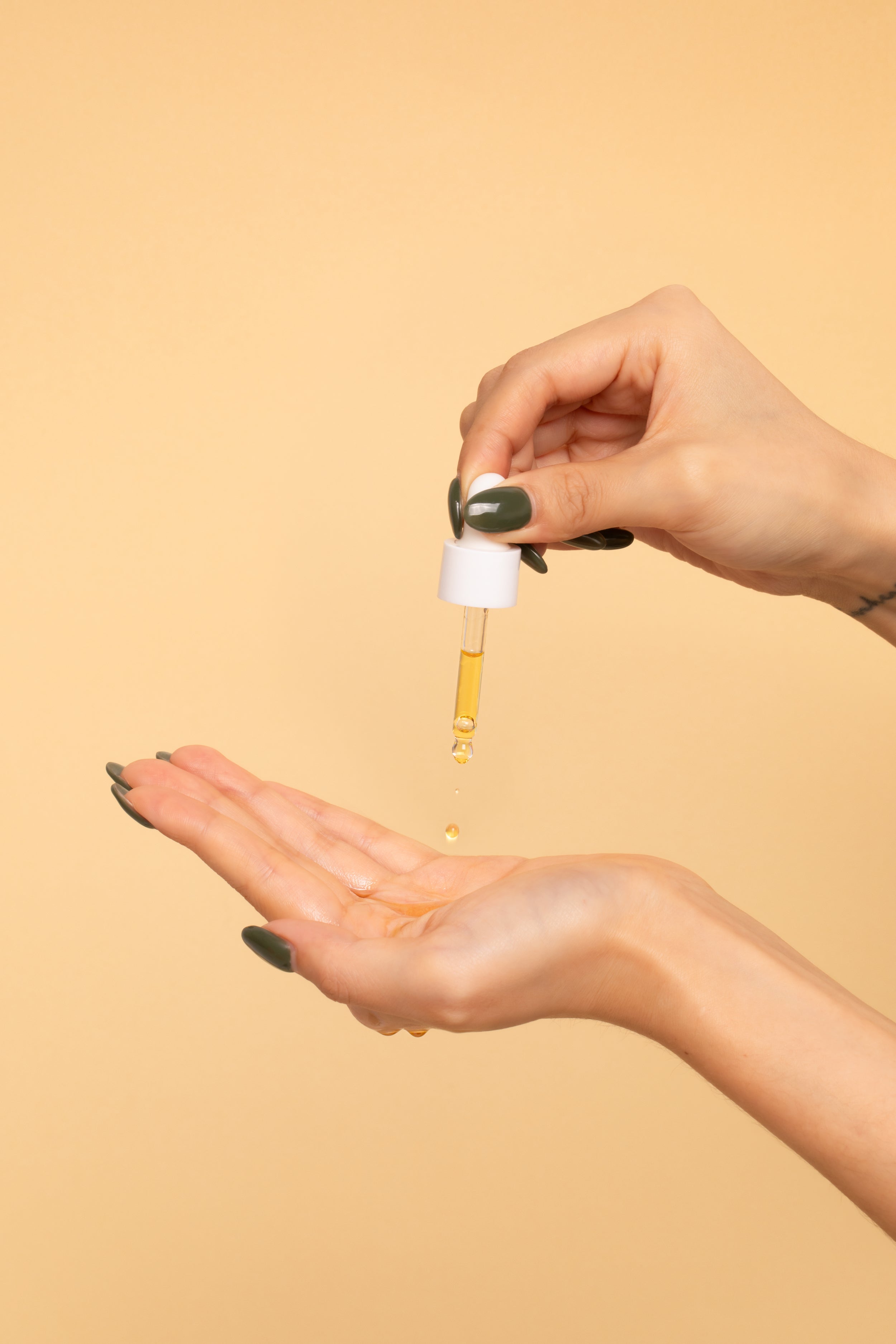 FAU Shiny Pumpkin Oil Serum