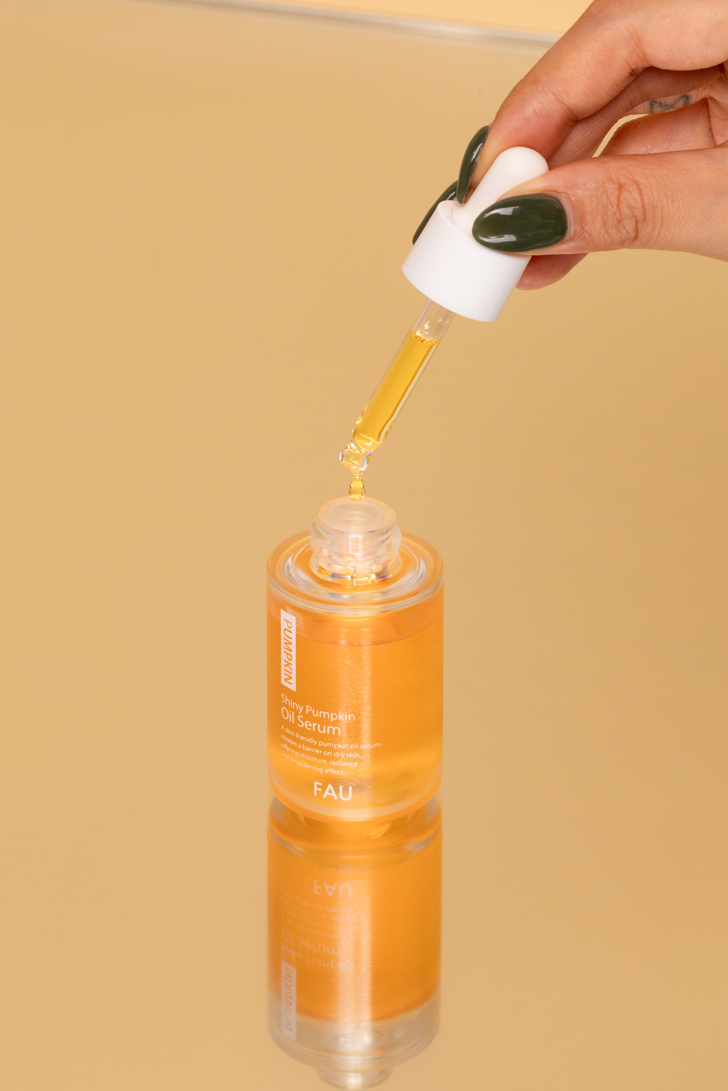 FAU Shiny Pumpkin Oil Serum